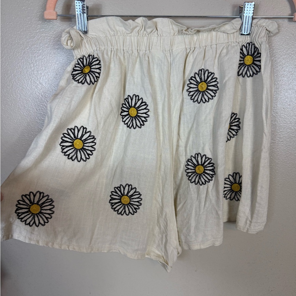 Pepaloves Shorts Linen‎ Blend Embroidered Daisy Floral Boho Casual Summer Medium